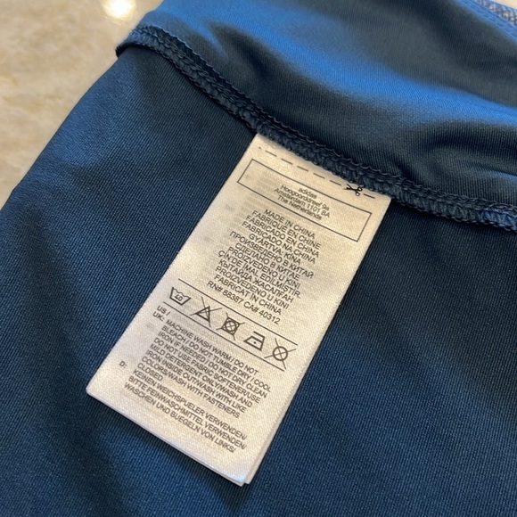 Adidas‎ Ultimate365 Primegreen Printed Golf Skort | XL | Hazy Sky & Crew Navy - Picture 12 of 16